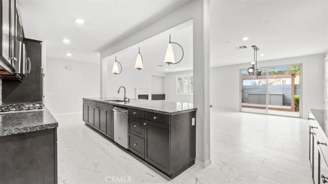 16575 Justin St, Fontana, CA 92336
