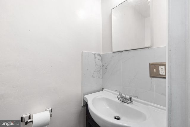 5428 REGENT ST, Philadelphia, PA 19143