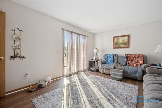 1976 Allendale Drive, Toledo, OH 43611