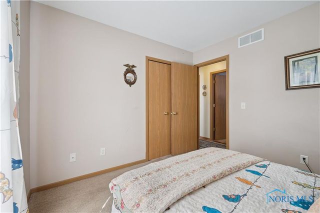 1976 Allendale Drive, Toledo, OH 43611