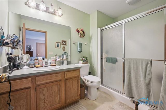 1976 Allendale Drive, Toledo, OH 43611