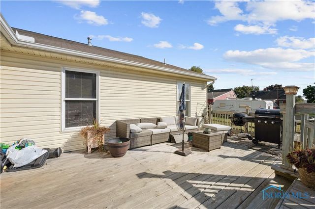 1976 Allendale Drive, Toledo, OH 43611