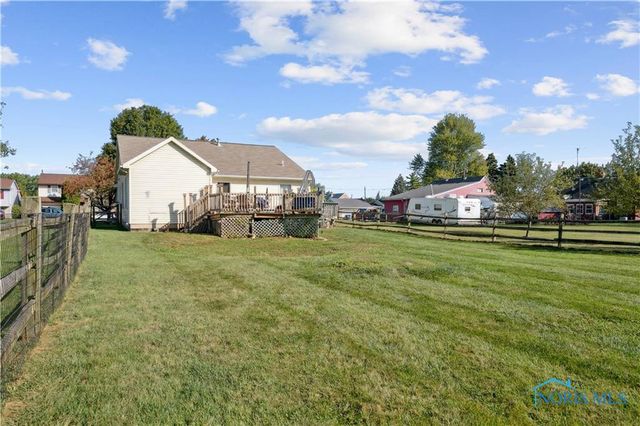 1976 Allendale Drive, Toledo, OH 43611