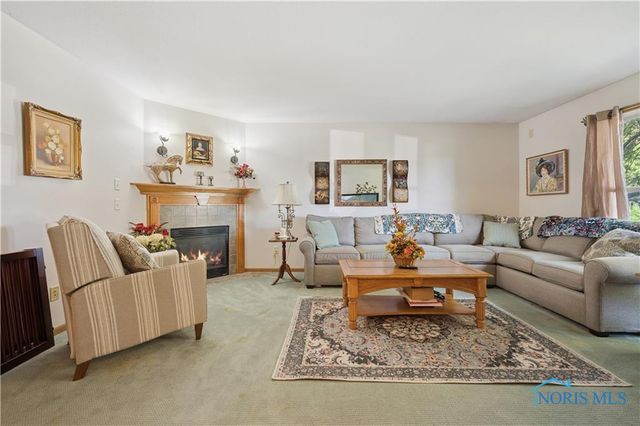 1976 Allendale Drive, Toledo, OH 43611