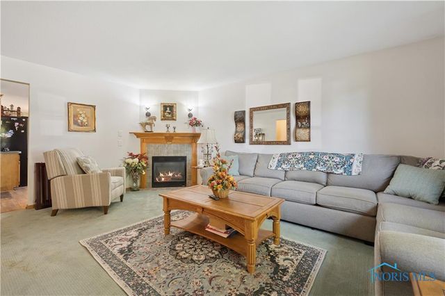 1976 Allendale Drive, Toledo, OH 43611