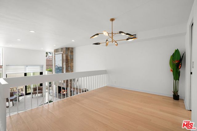 9509 W Olympic Boulevard 5, Beverly Hills, CA 90212