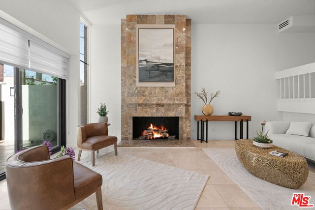9509 W Olympic Boulevard 5, Beverly Hills, CA 90212