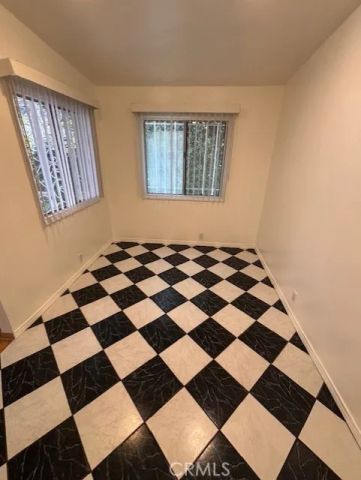 320 N Laurel Avenue, Los Angeles, CA 90048