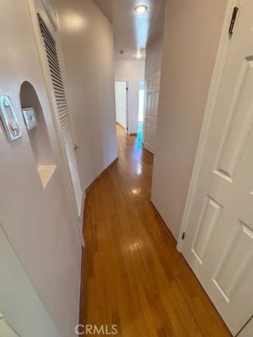 320 N Laurel Avenue, Los Angeles, CA 90048