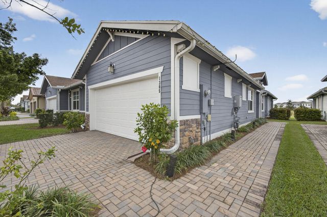 1305 Haywagon Trail, The Acreage, FL 33470