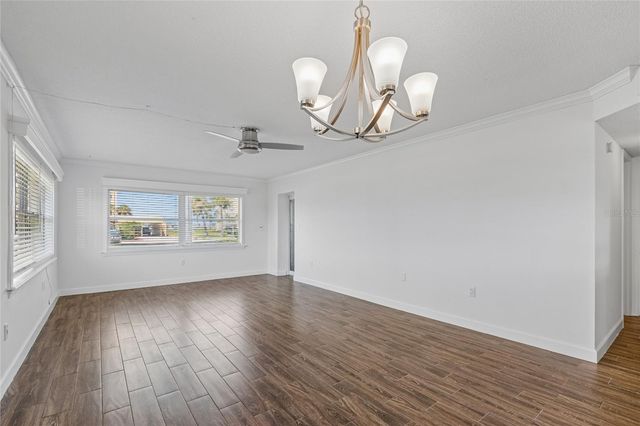 4575 COVE CIRCLE 101, St Petersburg, FL 33708