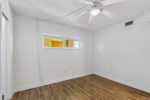 4575 COVE CIRCLE 101, St Petersburg, FL 33708