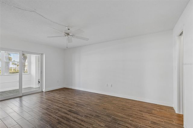 4575 COVE CIRCLE 101, St Petersburg, FL 33708