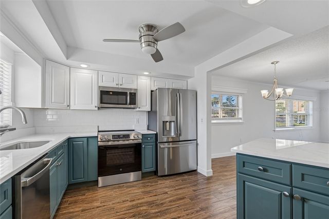4575 COVE CIRCLE 101, St Petersburg, FL 33708