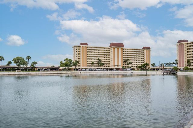 4575 COVE CIRCLE 101, St Petersburg, FL 33708
