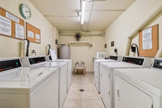 4575 COVE CIRCLE 101, St Petersburg, FL 33708