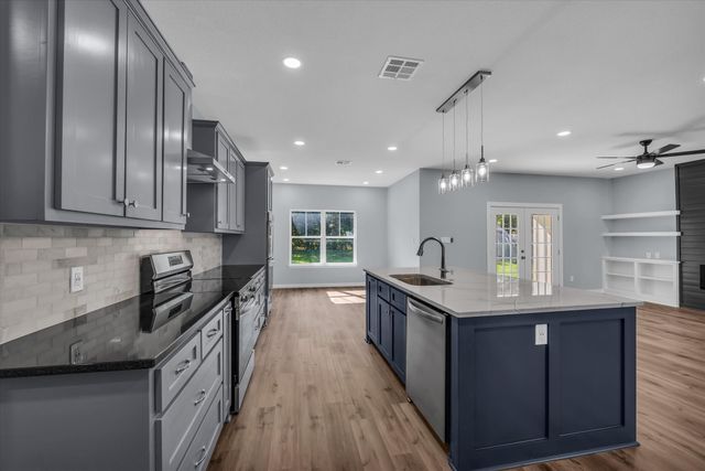 308 Crye Circle, Robinson, TX 76706