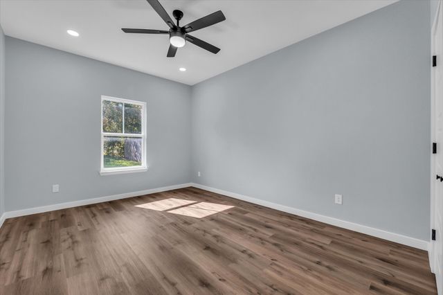 308 Crye Circle, Robinson, TX 76706