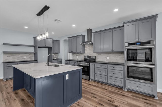 308 Crye Circle, Robinson, TX 76706