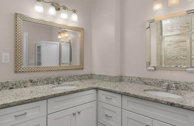 423 Money Tree Lane, Chattanooga, TN 37405