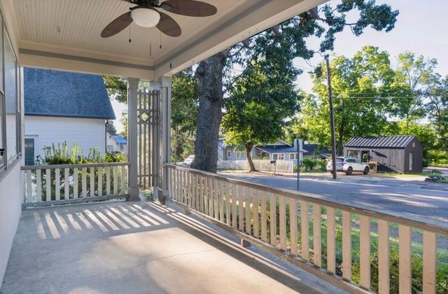 423 Money Tree Lane, Chattanooga, TN 37405