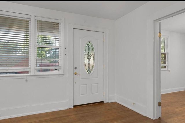 423 Money Tree Lane, Chattanooga, TN 37405