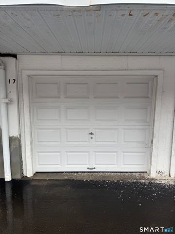 4 Warwick Street APT 17, New Haven, CT 06513