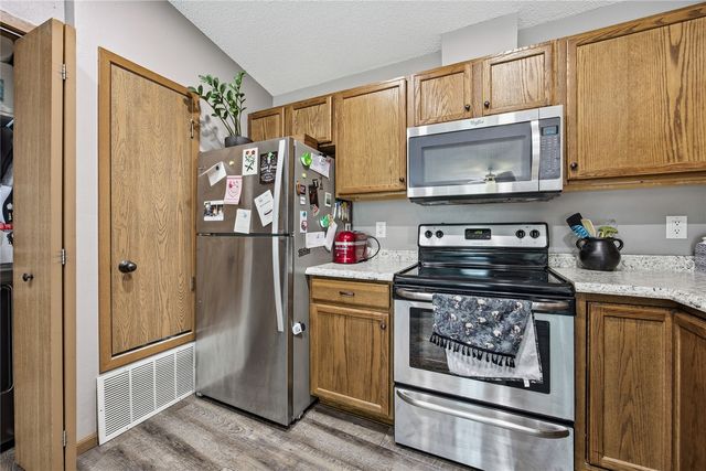 624 Kimberlite Street, Tiffin, IA 52340