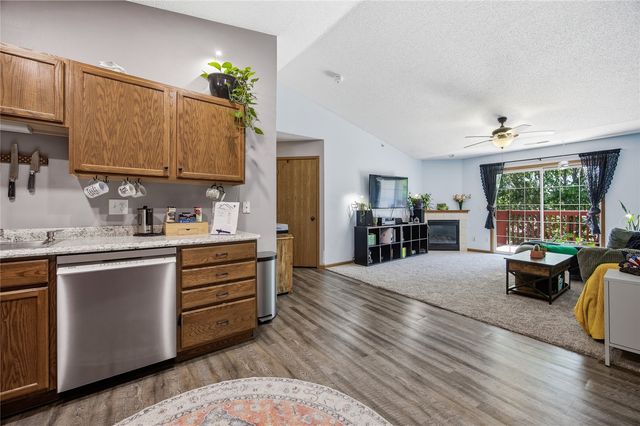 624 Kimberlite Street, Tiffin, IA 52340