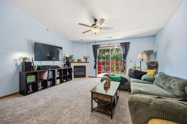 624 Kimberlite Street, Tiffin, IA 52340