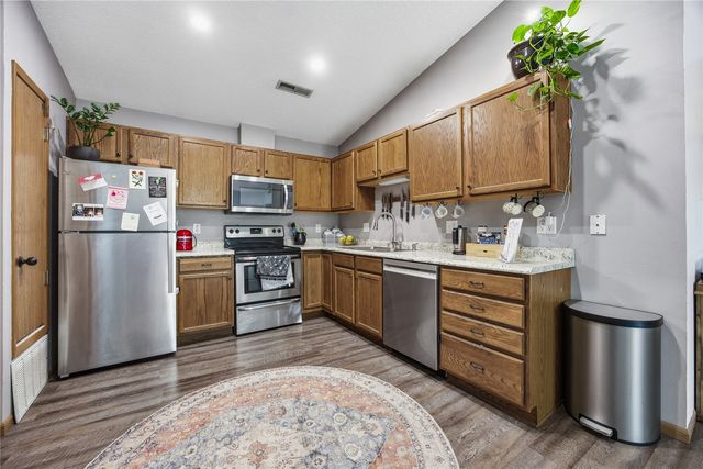 624 Kimberlite Street, Tiffin, IA 52340
