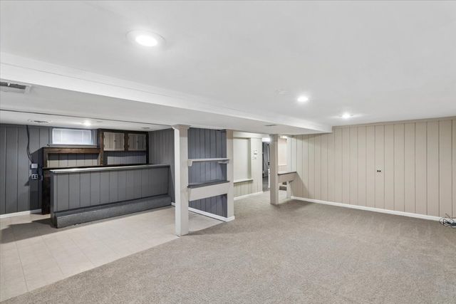 1603 N Evergreen Avenue, Arlington Heights, IL 60004