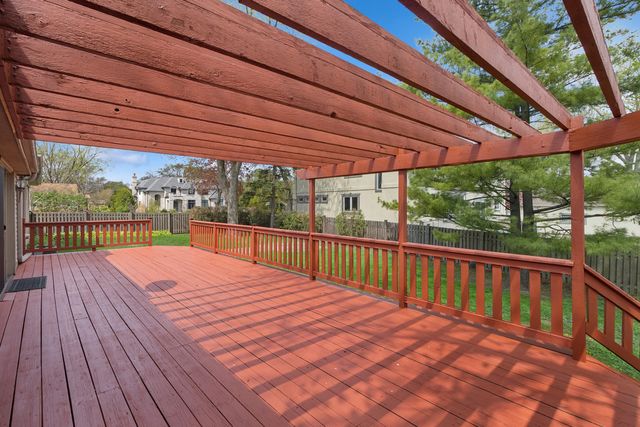 1603 N Evergreen Avenue, Arlington Heights, IL 60004