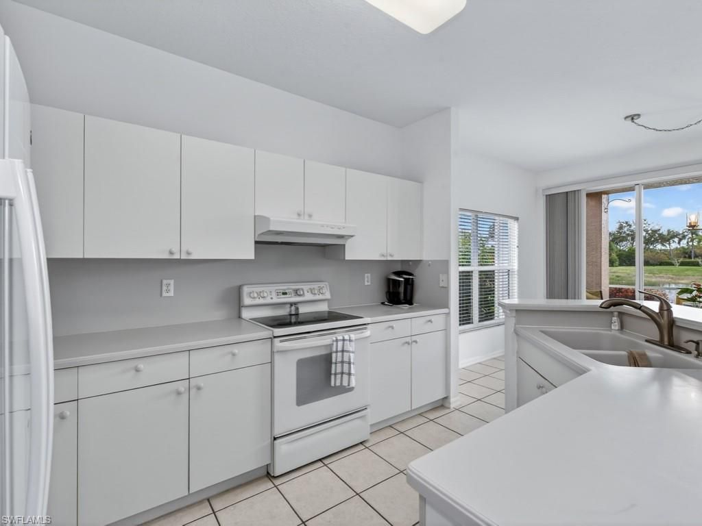 5210 Birmingham DR 101, NAPLES, FL 34110 — photo 4