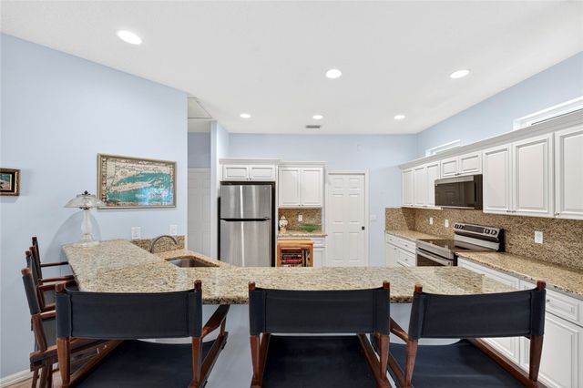 2130 Oyster Bay Drive, Vero Beach, FL 32963