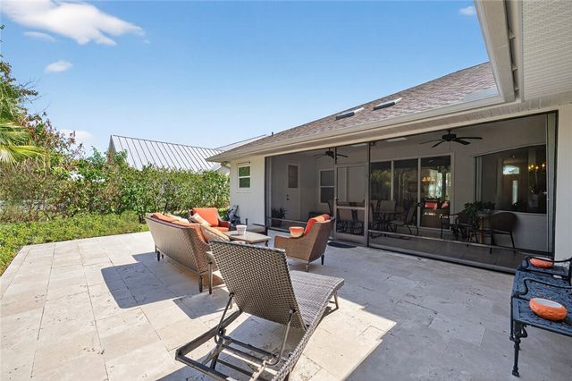 2130 Oyster Bay Drive, Vero Beach, FL 32963