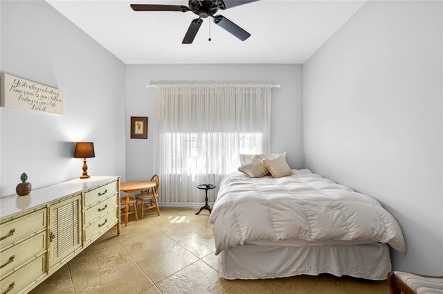 2130 Oyster Bay Drive, Vero Beach, FL 32963