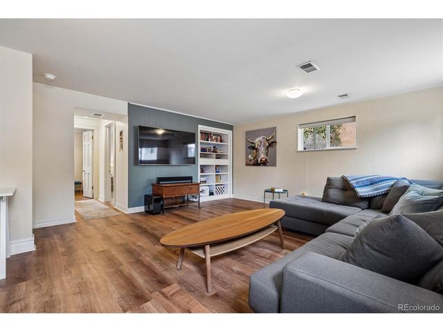 6761 S Marion Cir W, Centennial, CO 80122