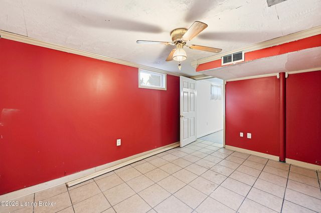 7405 Beechdale Rd, Crestwood, KY 40014