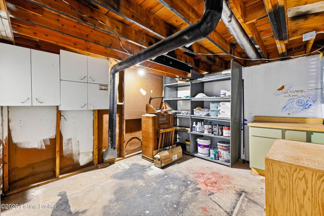 7405 Beechdale Rd, Crestwood, KY 40014