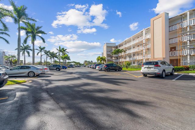 3089 Cornwall E, Boca Raton, FL 33434