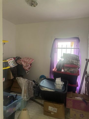 11739 Dyar Street, Hamtramck, MI 48212