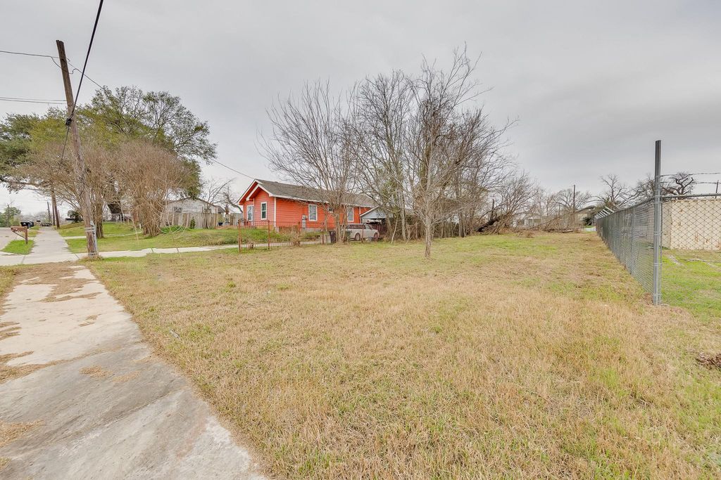 0 Brays Street, Houston, TX 77012