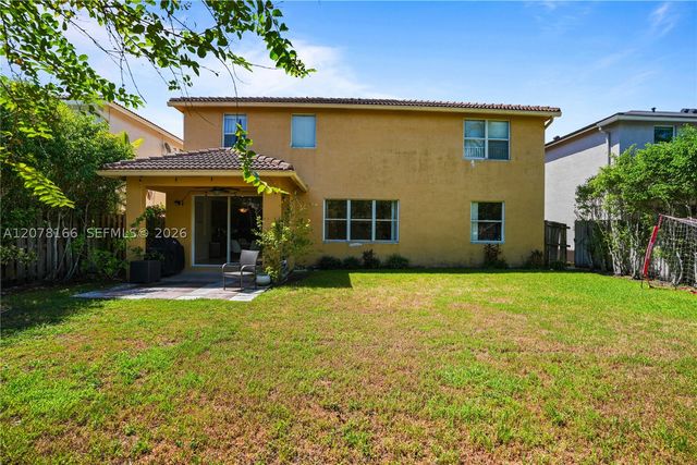 19143 Crystal St 19143, Weston, FL 33332