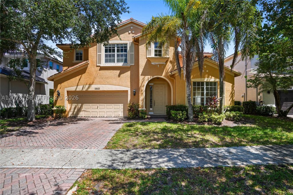 19143 Crystal St 19143, Weston, FL 33332
