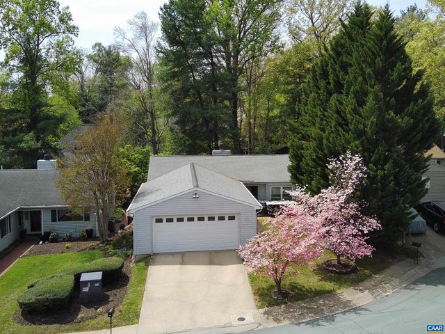 1498 LAKE FOREST DR, Charlottesville, VA 22901