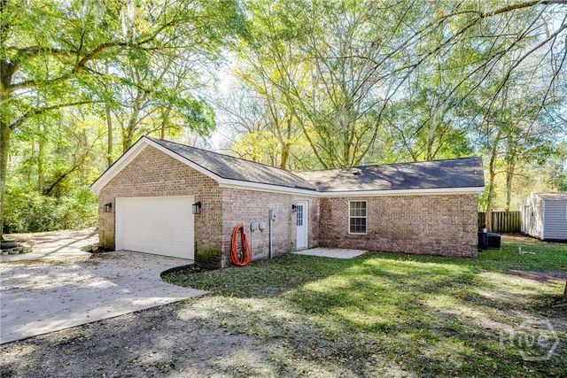 31 Oak Lane, Rincon, GA 31326