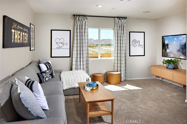 30820 Charger Way, Winchester, CA 92596