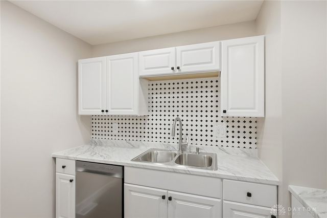 3816 Lori Sue Avenue, Dayton, OH 45406