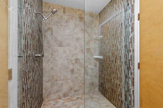 1550 CHATEAU WOOD DRIVE, Clearwater, FL 33764